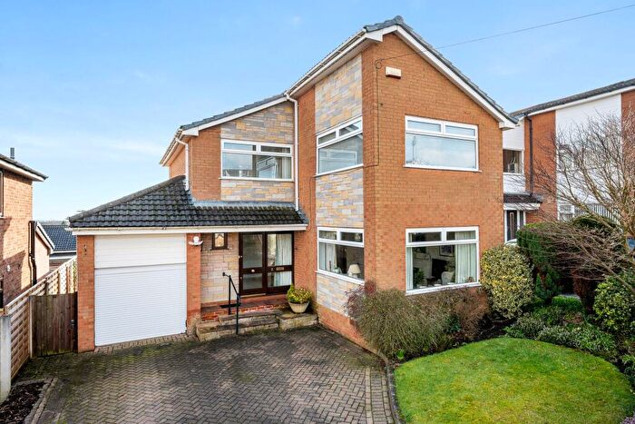 4 Bedroom Detached House For Sale In Swan Road, Greenmount, BL8