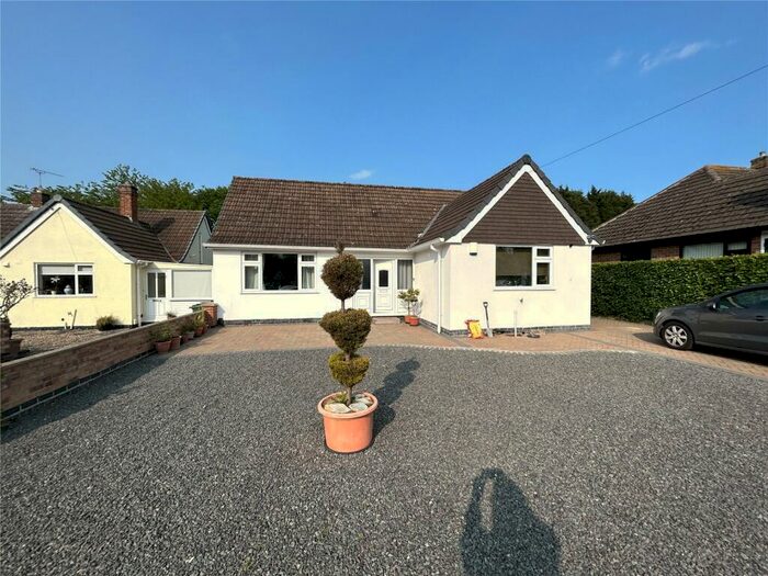 2 Bedroom Bungalow To Rent In Woodbrook Road, Loughborough, Leicestershire, LE11