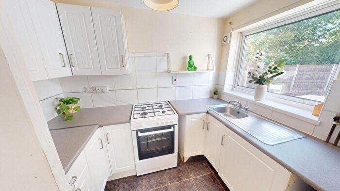 3 Bedroom Semi Detached House To Rent In Old Mill Close, Radford, Nottingham, NG7