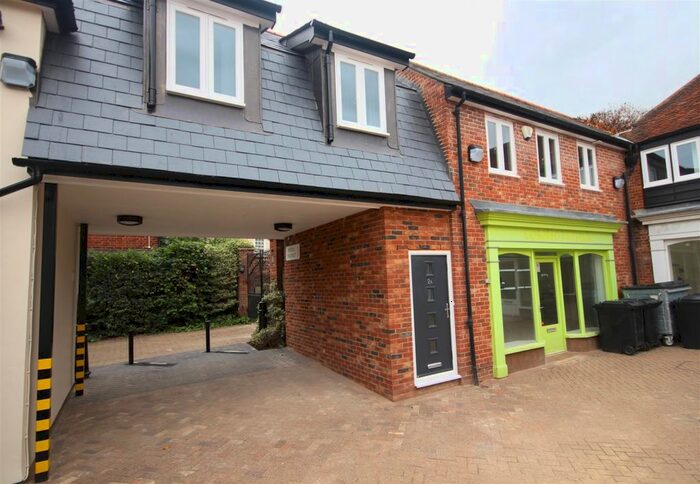 1 Bedroom Flat To Rent In Sir Isaacs Walk, Colchester, CO1