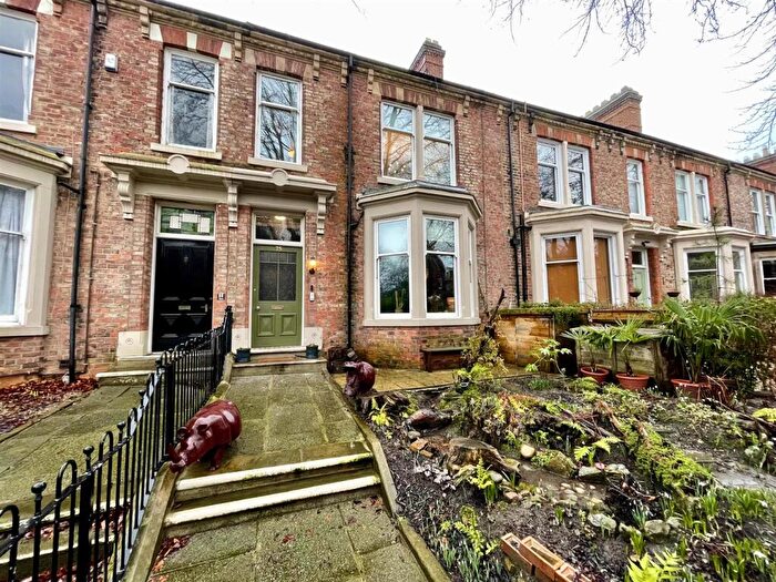 5 Bedroom Terraced House For Sale In Stanhope Road South, Darlington, DL3