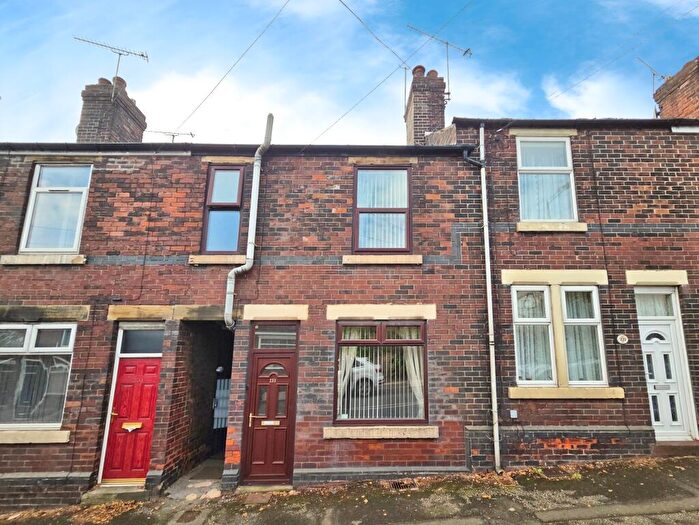 2 Bedroom Terraced House For Sale In Wortley Road, Kimberworth, Rotherham, S61