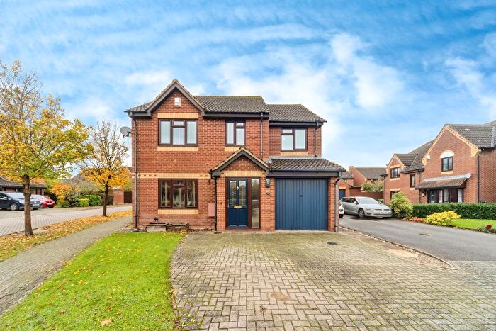 4 Bedroom Detached House For Sale In Cruickshank Grove, Crownhill, Milton Keynes, Buckinghamshire, MK8