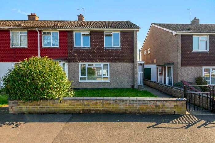 3 Bedroom End Of Terrace House To Rent In Harebell Road, Oxford, OX4