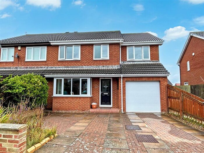 4 Bedroom Semi-Detached House For Sale In Suffolk Gardens, South Shields, NE34