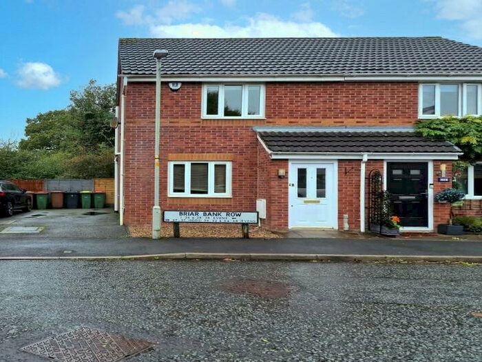 2 Bedroom Semi-Detached House To Rent In Briar Bank Row, Preston, PR2