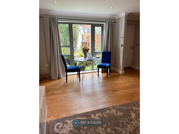 2 Bedroom Maisonette To Rent In Guildhouse Street, London, SW1V