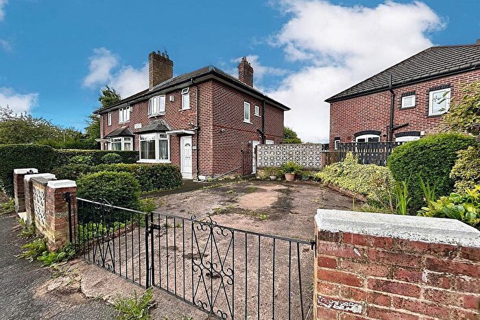 3 Bedroom Semi-Detached House For Sale In Mersey Bank Avenue, Chorlton, M21