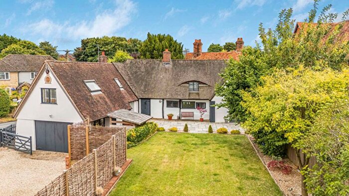 4 Bedroom Property To Rent In Manor Road, Didcot, OX11