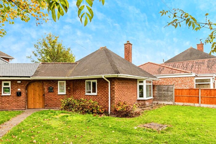 1 Bedroom Bungalow For Sale In Longmeadow Crescent, Birmingham, B34