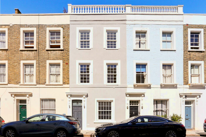 3 Bedroom Terraced House To Rent In Slaidburn Street, Chelsea, SW10