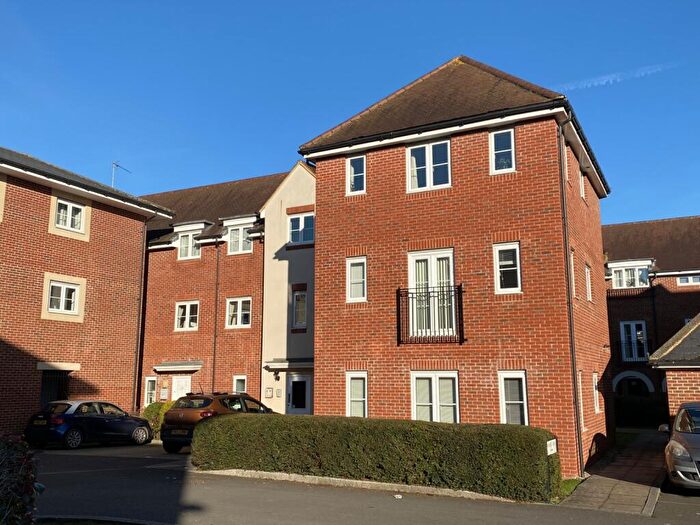 2 Bedroom Apartment To Rent In Thames View, Abingdon-on-Thames, OX14