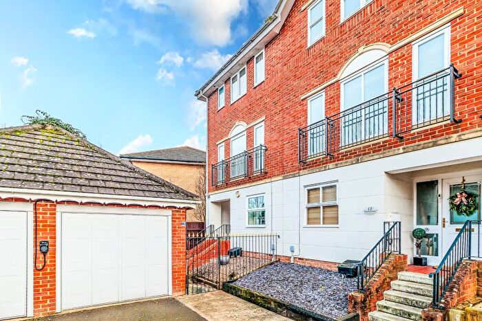 4 Bedroom Town House For Sale In Howard Close, Haverhill, CB9