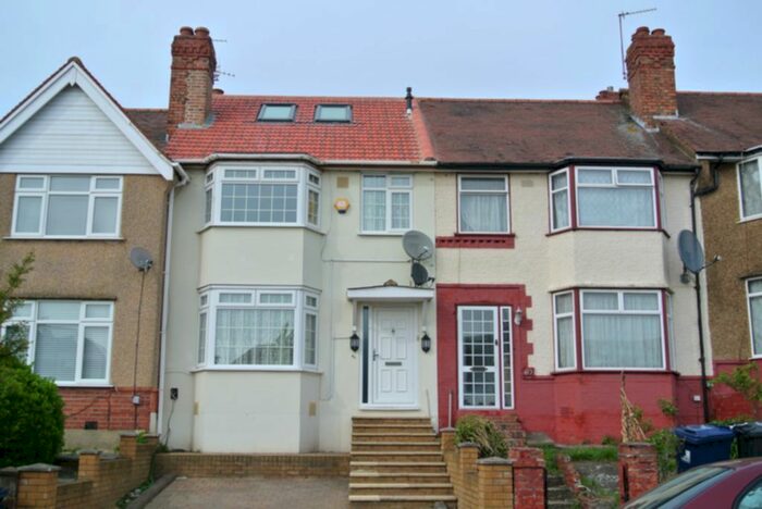 5 Bedroom Terraced House To Rent In Northwood Gardens, Greenford, UB6