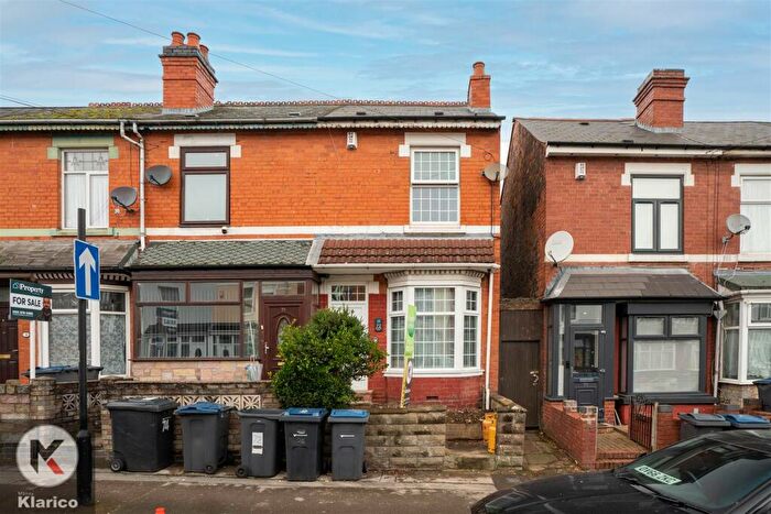 3 Bedroom End Of Terrace House To Rent In Greswolde Road, Birmingham, B11