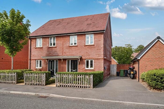 2 Bedroom Semi-Detached House For Sale In Basingstoke, Hampshire, RG23