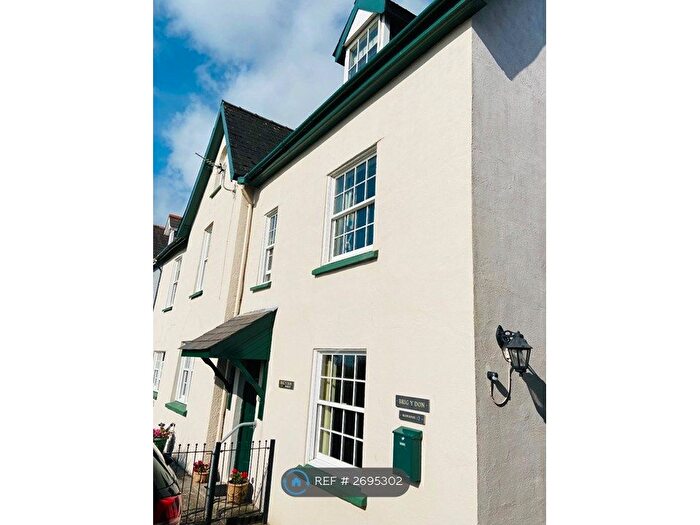 1 Bedroom Maisonette To Rent In The Green, Carmarthen, SA33