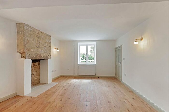 4 Bedroom Detached House For Sale In Randwick, Stroud, GL6