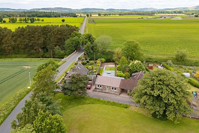 3 Bedroom Cottage To Rent In Ladybank Road, Pitlessie, Cupar, KY15