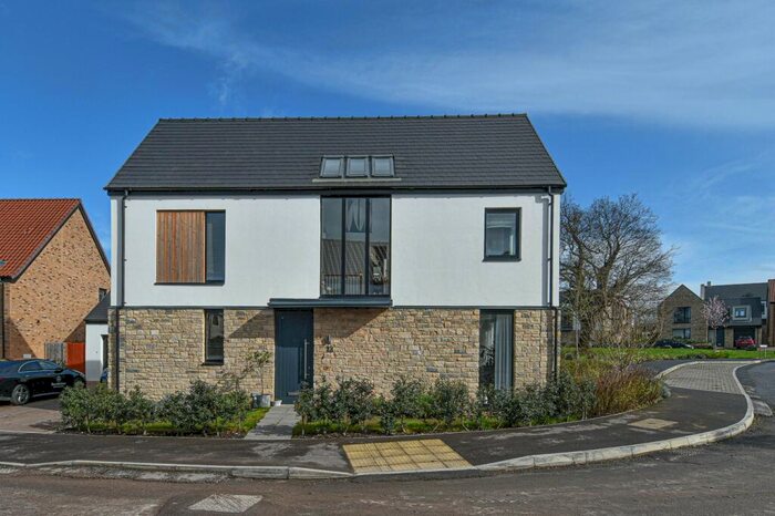 3 Bedroom Detached House For Sale In Cross Farm Green, Wedmore, BS28