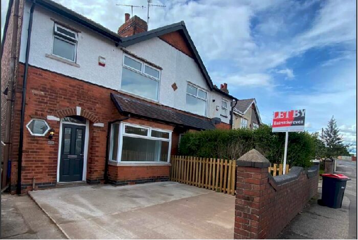 3 Bedroom Semi-Detached House To Rent In Sutton Road, Kirkby In Ashfield, NG17