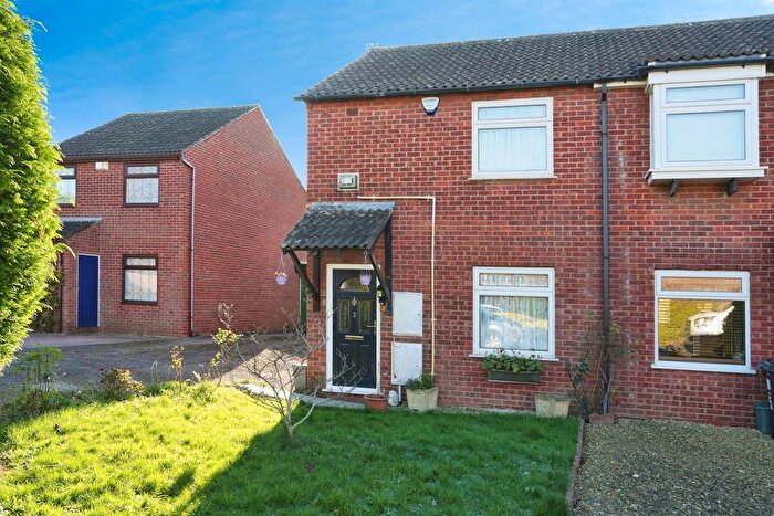 2 Bedroom End Terrace House For Sale In Buckingham Drive, Stoke Gifford, Bristol, BS34