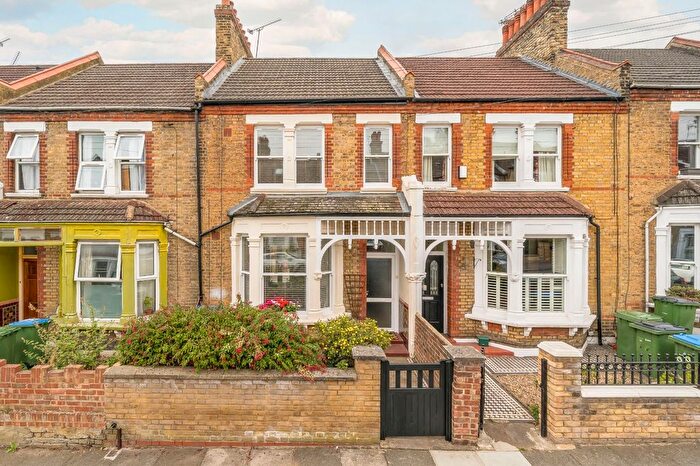 3 Bedroom Terraced House For Sale In Priolo Road, Charlton, London, SE7