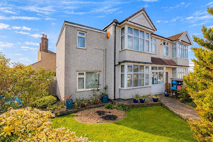 6 Bedroom Semi Detached House For Sale In Reynolds Walk, Horfield, Bristol, BS7