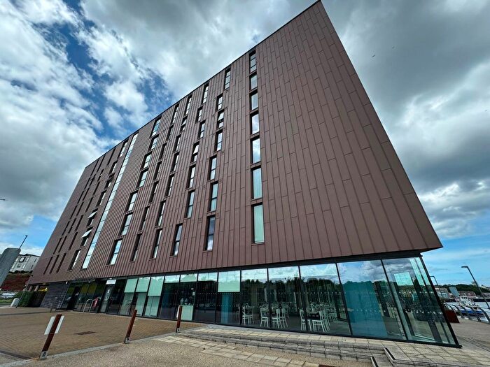 2 Bedroom Flat To Rent In Apartment, Smokehouse Two, Duke Street Smiths Dock, Smiths Dock, North Shields, NE29