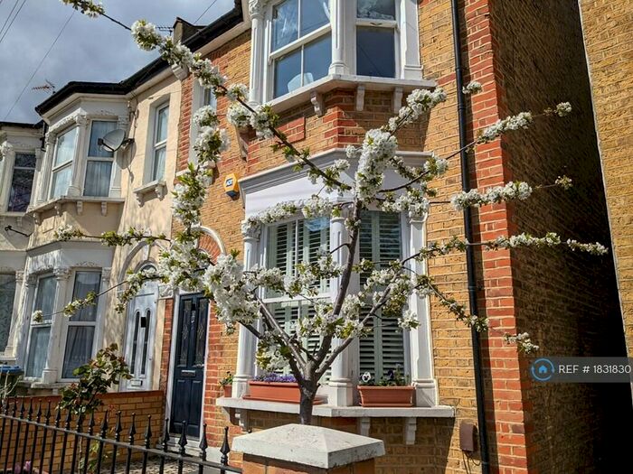 5 Bedroom End Of Terrace House To Rent In Delafield Road, London, SE7