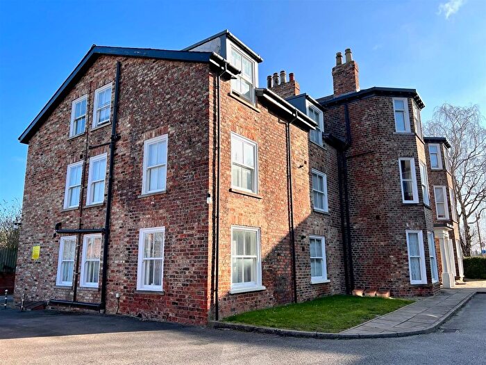 1 Bedroom Flat To Rent In Fulford Road, York, YO10