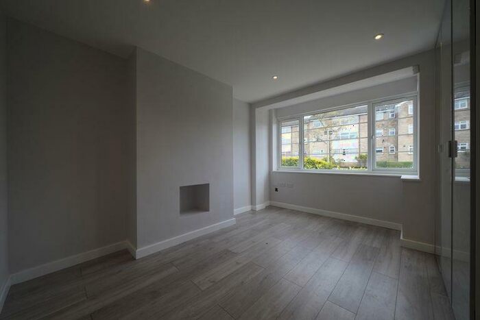 2 Bedroom Apartment To Rent In South Vale, Harrow, HA1