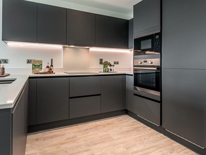 2 Bedroom Flat For Sale In Capital Interchange Way, Brentford, TW8