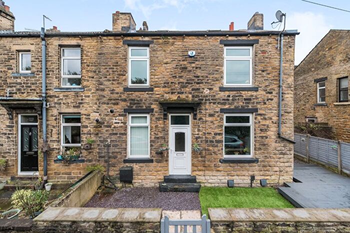 2 Bedroom End Terrace House For Sale In Laurel Terrace, Stanningley, Pudsey, West Yorkshire, LS28