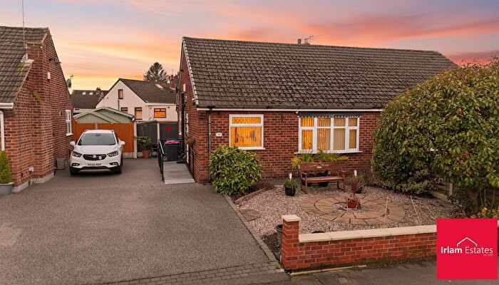 2 Bedroom Semi Detached Bungalow For Sale In Sandy Lane, Irlam, M44