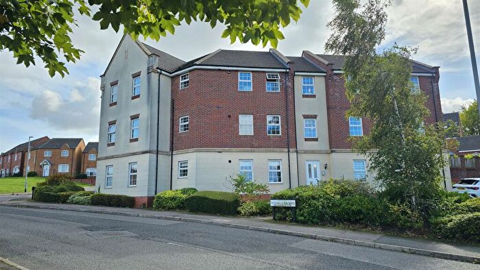 2 Bedroom Apartment For Sale In Wharf Gardens, Bingham, NG13