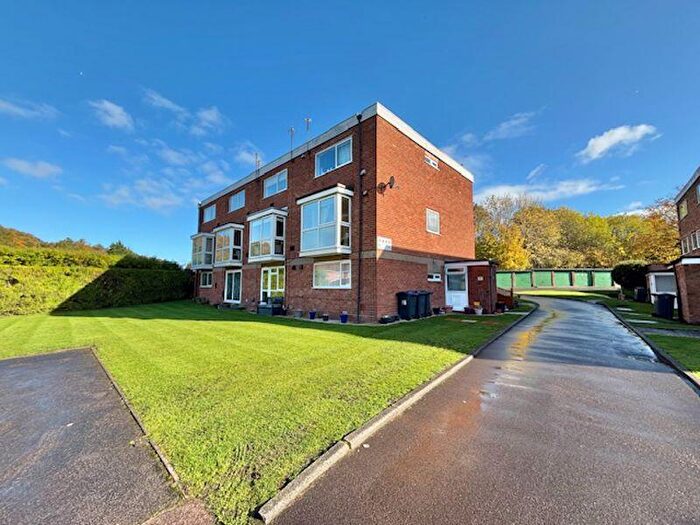 2 Bedroom Flat For Sale In Beasley Grove, Great Barr, Birmingham H, B43