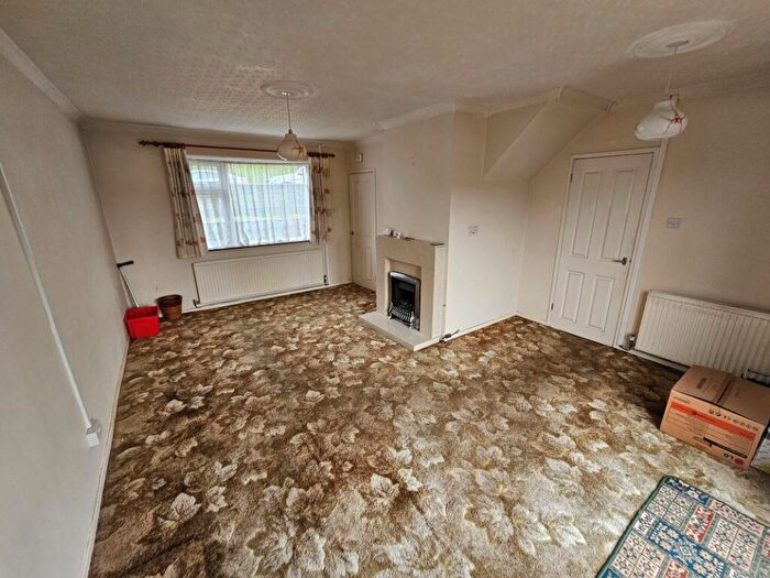 3 Bedroom End Of Terrace House For Sale In Holly Road, Risca, Newport, Gwent, NP11