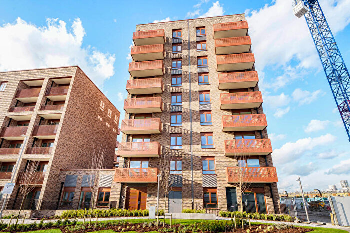 2 Bedroom Apartment To Rent In Bed, Ground Floor, Dunlin, Pelican House In Fresh Wharf, IG11