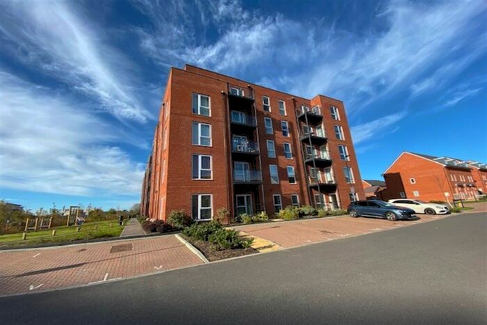 2 Bedroom Apartment To Rent In Chapel Gate, Basingstoke, RG21