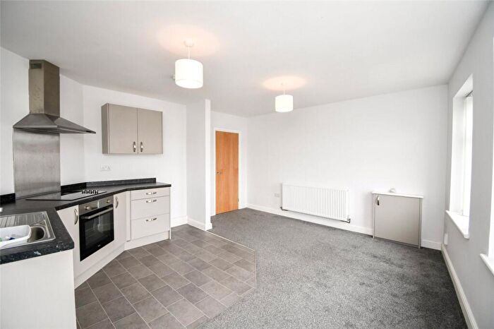 2 Bedroom Maisonette To Rent In Drayton Road, Wallasey, Wirral, CH44