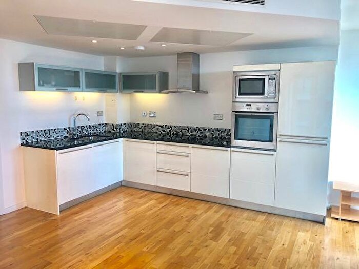 2 Bedroom Apartment To Rent In Ability Place, South Quay, Cross Harbour, Canary Wharf, London, E14