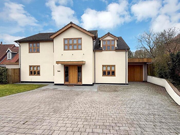 5 Bedroom Detached House For Sale In The Holme, Southwell, NG25