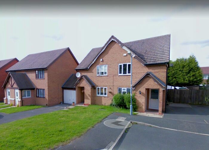 2 Bedroom Semi-Detached House To Rent In Eathorpe Close, Shard End, Birmingham, B34