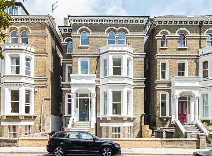 2 Bedroom Flat To Rent In Lancaster Grove, London, NW3