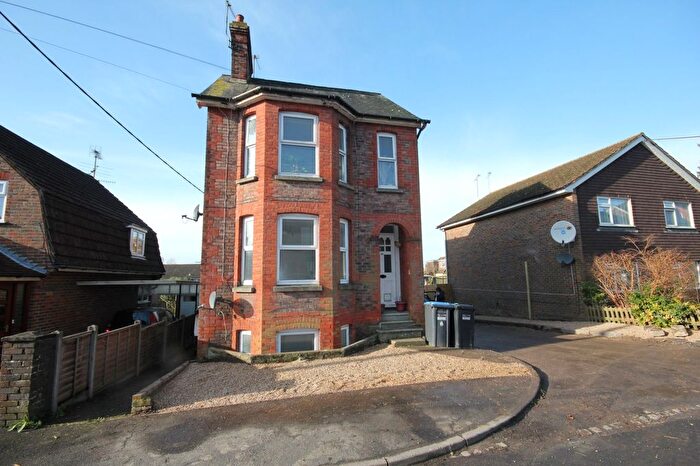 1 Bedroom Flat To Rent In Kents Road, Haywards Heath, RH16