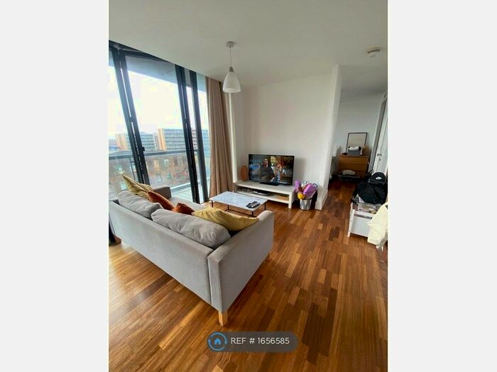 1 Bedroom Flat To Rent In Burton Place, Manchester, M15