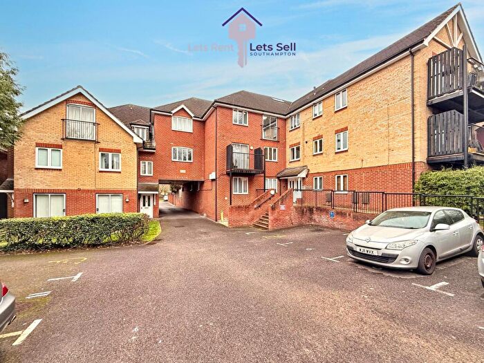 1 Bedroom Flat For Sale In Ashurst Mews, Bitterne Park, SO18