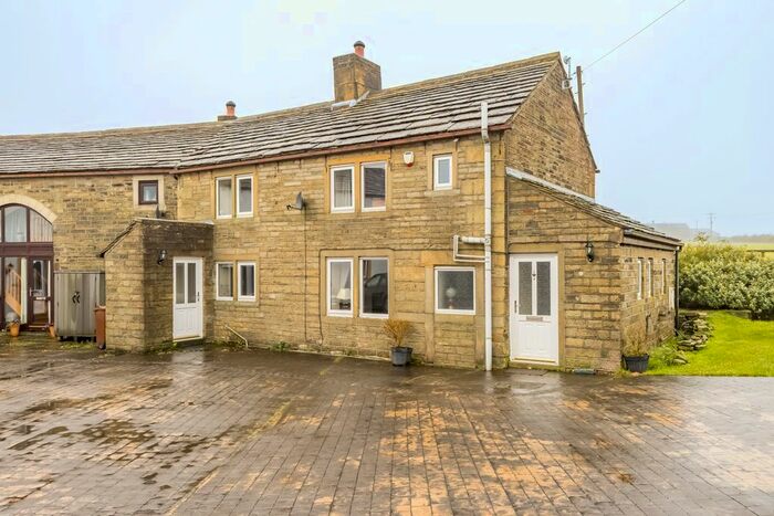 3 Bedroom Detached House To Rent In Hey Slack Lane, Upper Cumberworth, Huddersfield, HD8