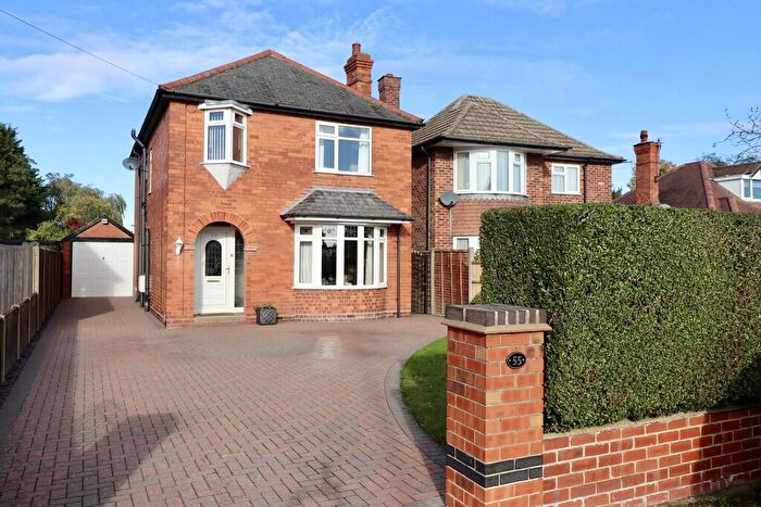 4 Bedroom Detached House For Sale In Lincoln Road, North Hykeham, LN6